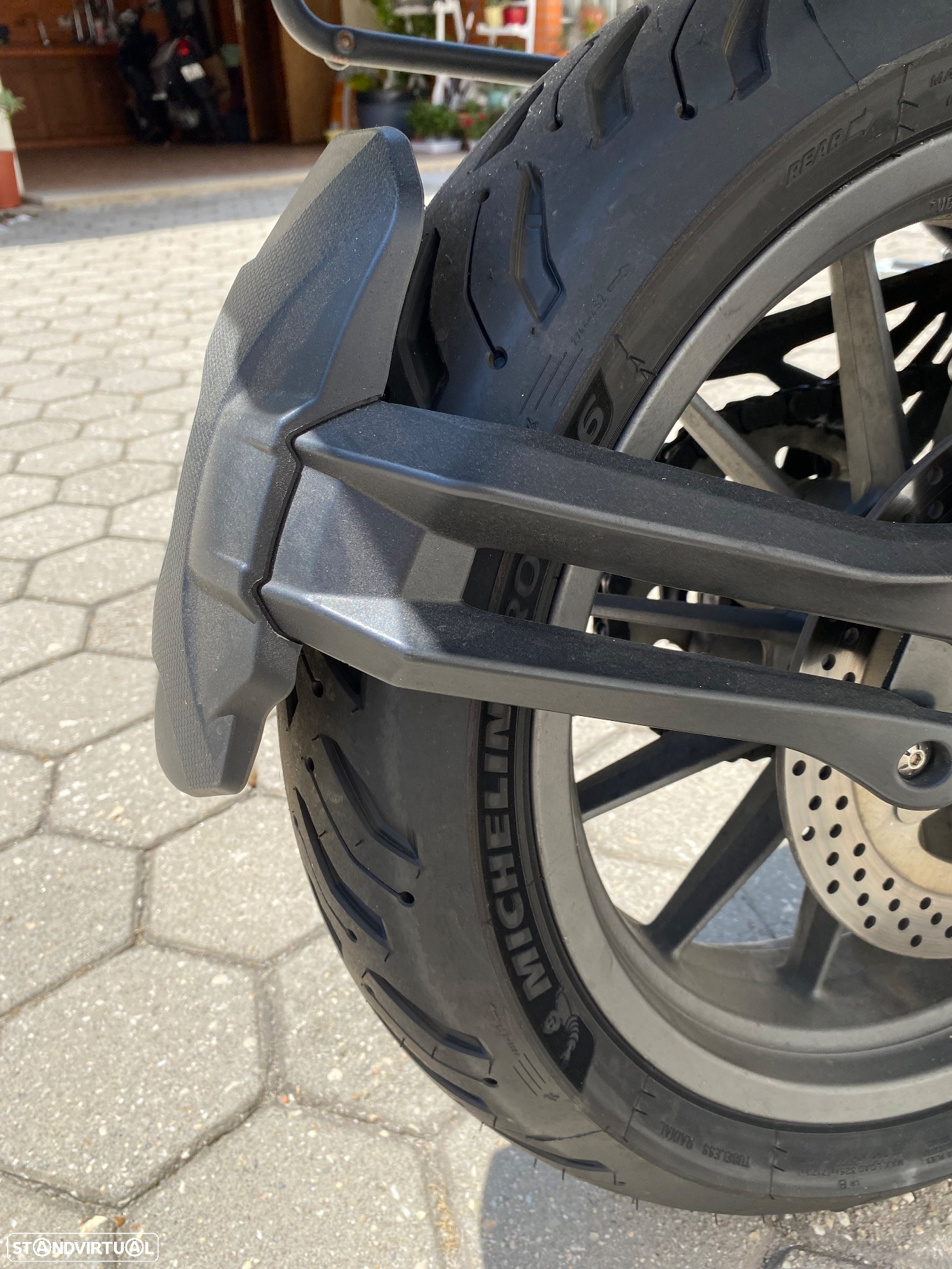 Benelli TRK 502 - 7