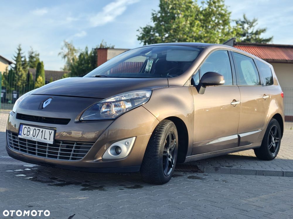 Renault Scenic - 1