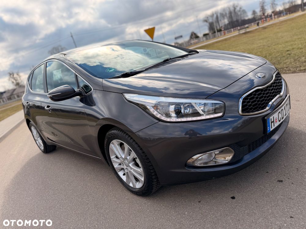 Kia Ceed 1.6 CRDi 128 Spirit - 8