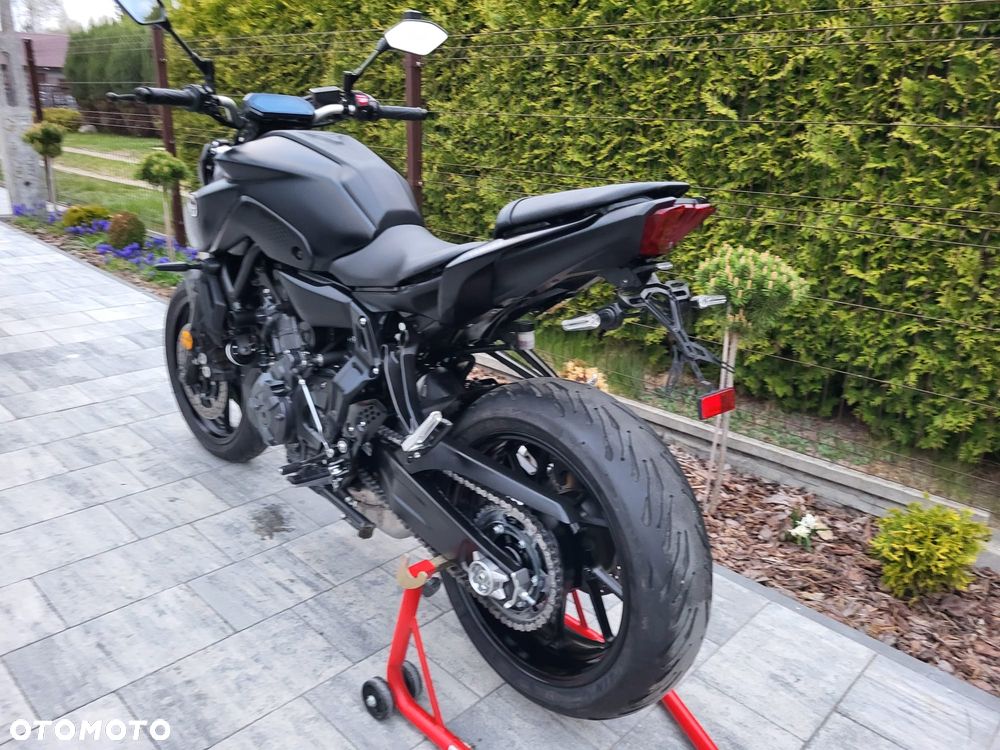Yamaha MT - 8