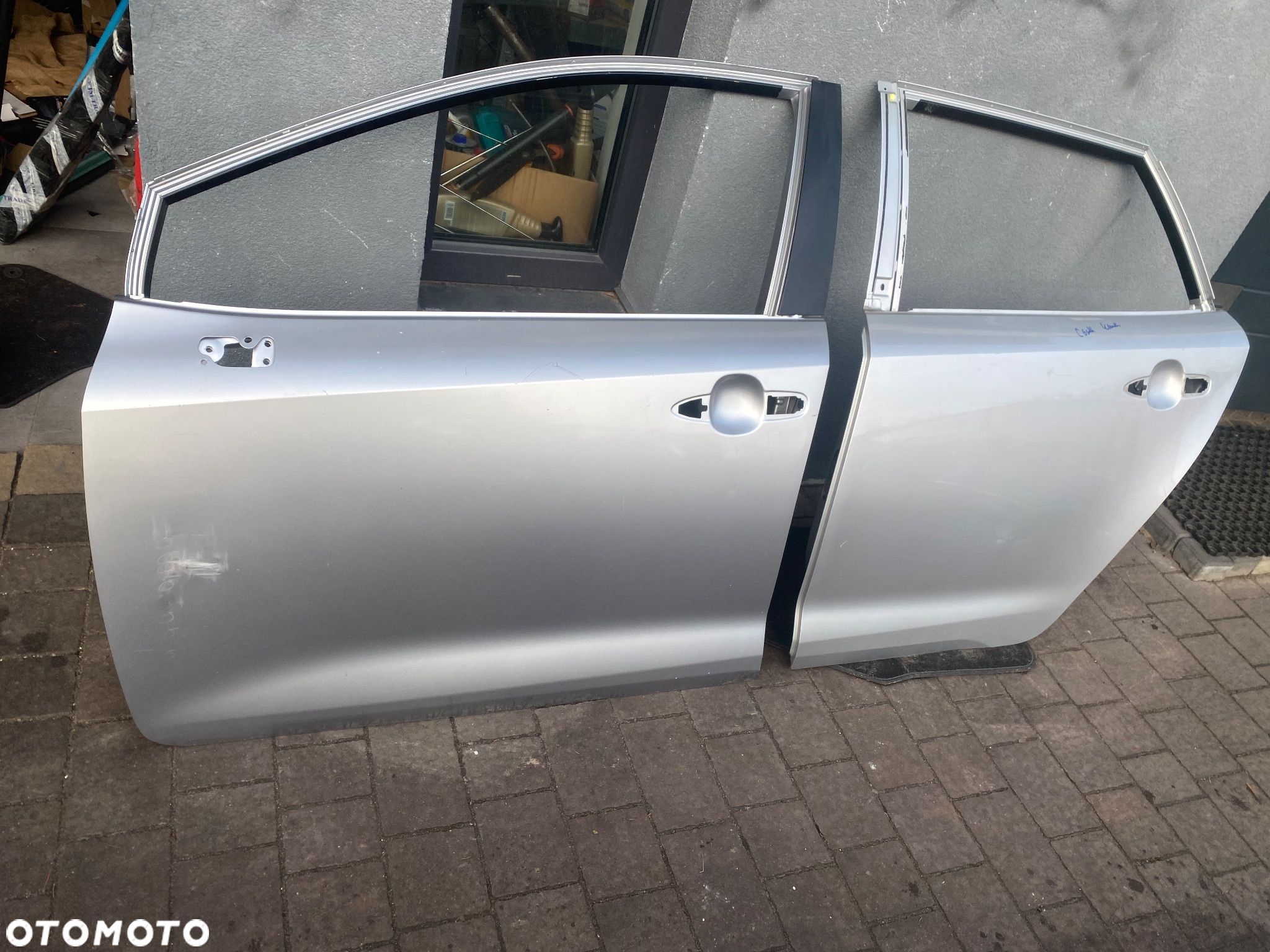 COROLLA E21 KOMBI DRZWI LEWE 1f7 ORG. - 1