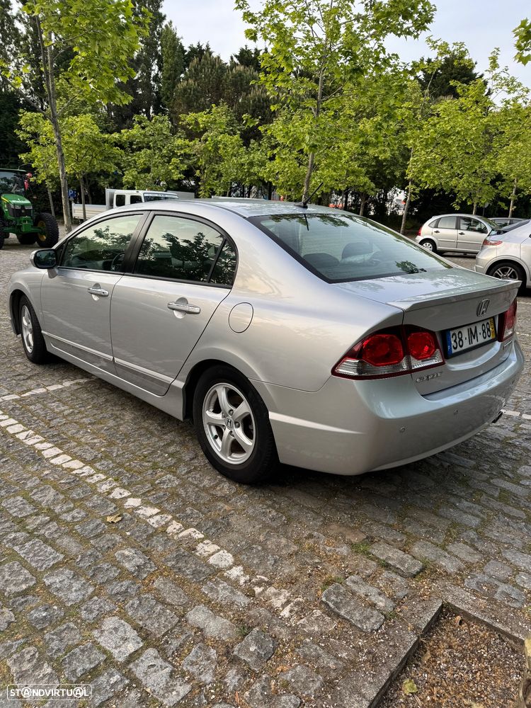 Honda Civic 1.3 DSI i-VTEC Hybrid Elegance - 10