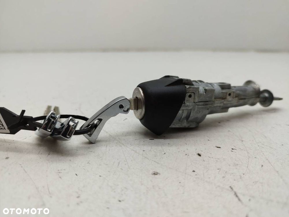 WKŁADKA ZAMKA GROT KLUCZYK SKODA SUPERB IV 3P EU 3J0837167 2024 - 6