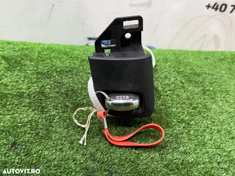 CONTACT CU CHEIE AUDI A4 AVANT 2.0 DIESEL 2009 COD OEM 8K0909131 8K0909131C 2009-2016 - 1