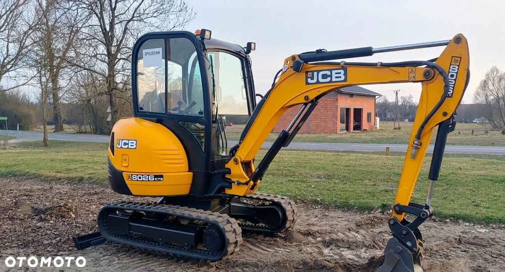 JCB 8026 CTS - 2