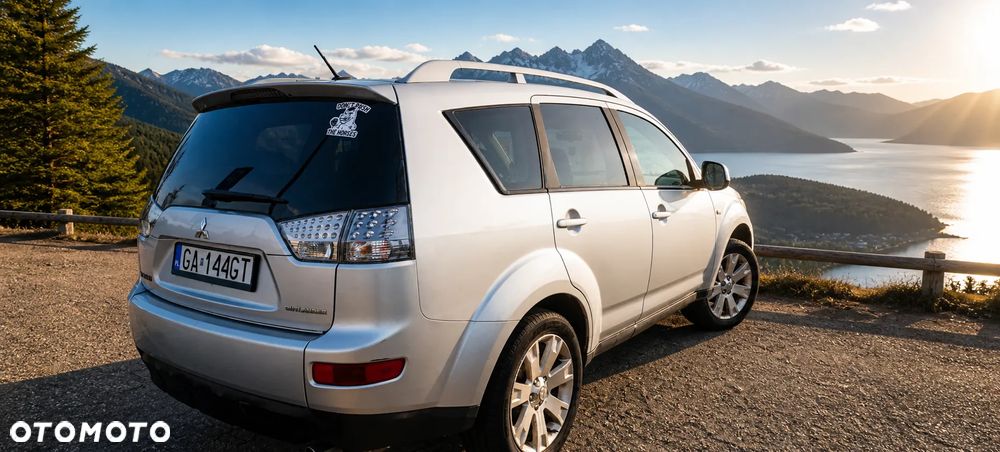Mitsubishi Outlander 3.0 V6 LS 2WD - 2