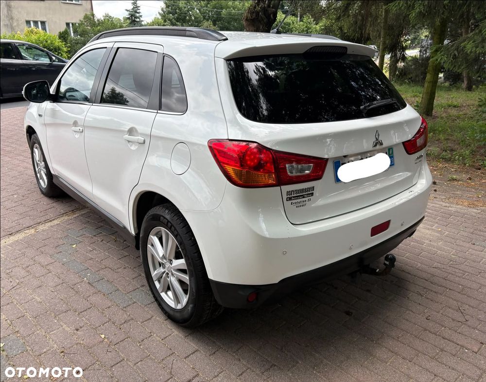 Mitsubishi ASX - 5