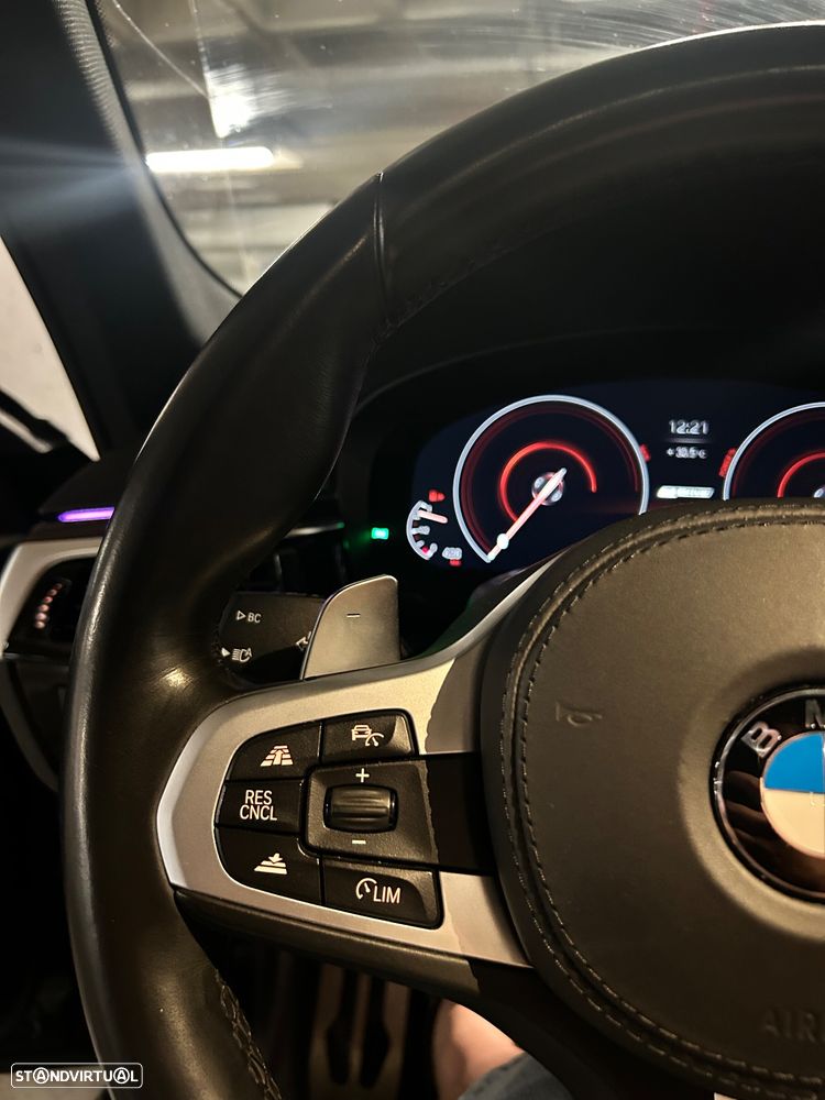 BMW 530 e iPerformance Pack M - 9