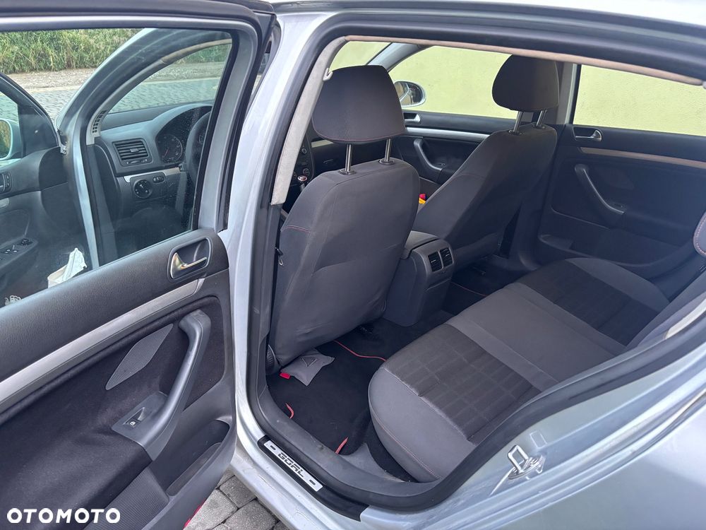 Volkswagen Golf 1.9 TDI Trendline - 24