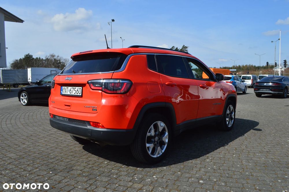 Jeep Compass - 11