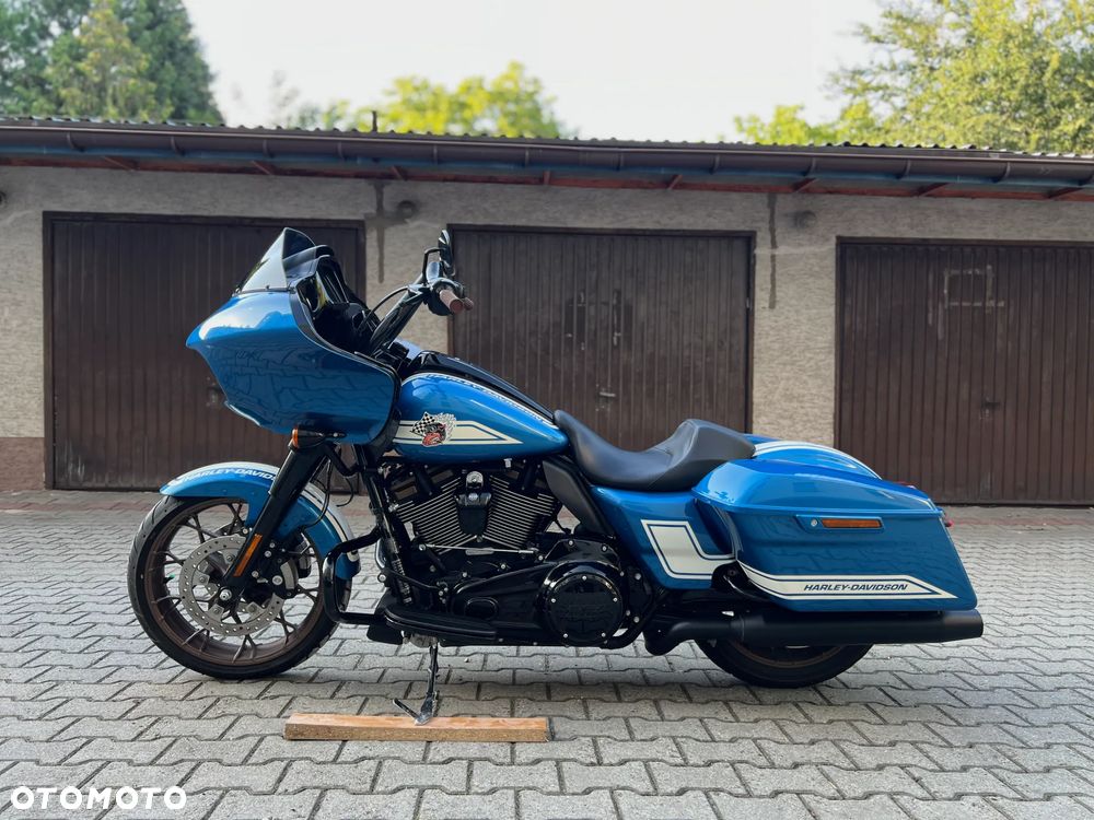 Harley-Davidson Touring Road Glide - 6