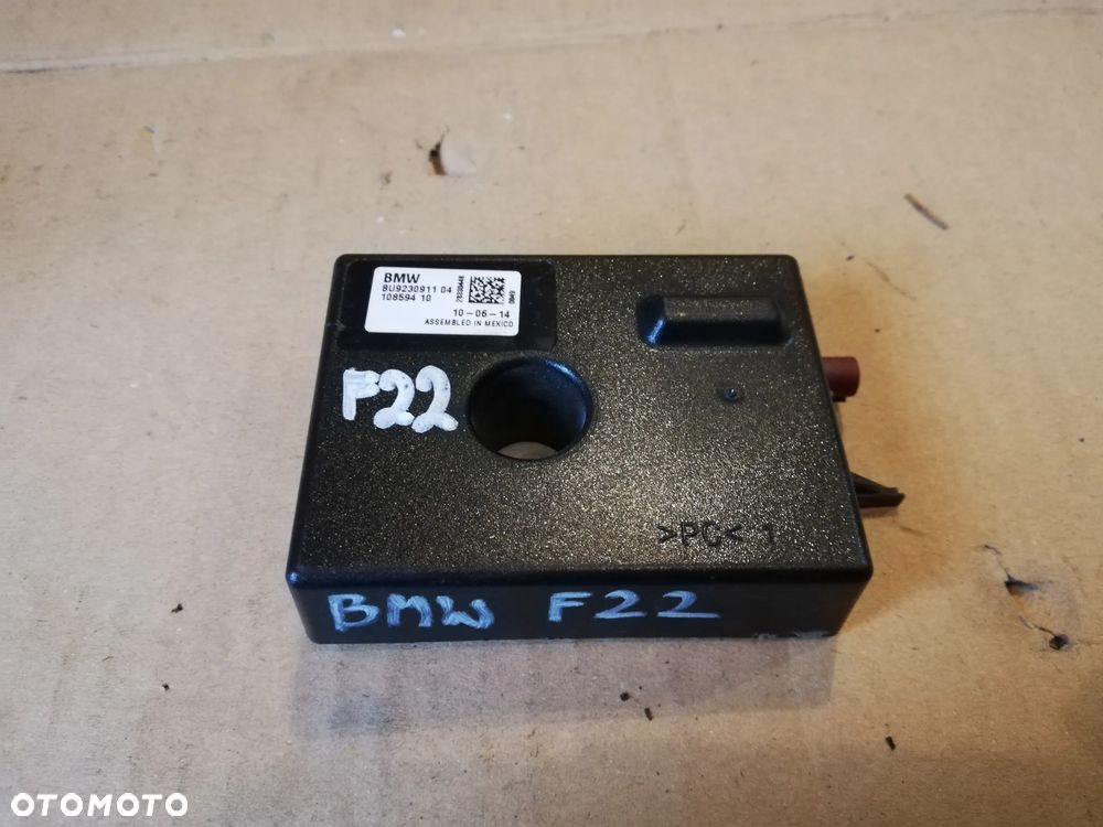 Moduł Wzmacniacz Antenowy BMW F22 BU9230911 - 1