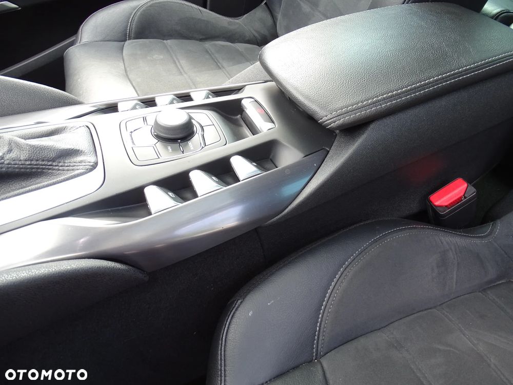 Citroën DS5 2.0 HDi SportChic - 27