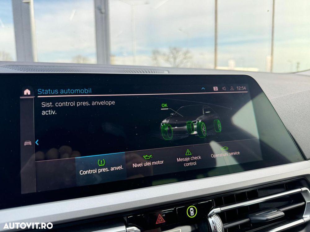 BMW Seria 3 330e AT PHEV - 22