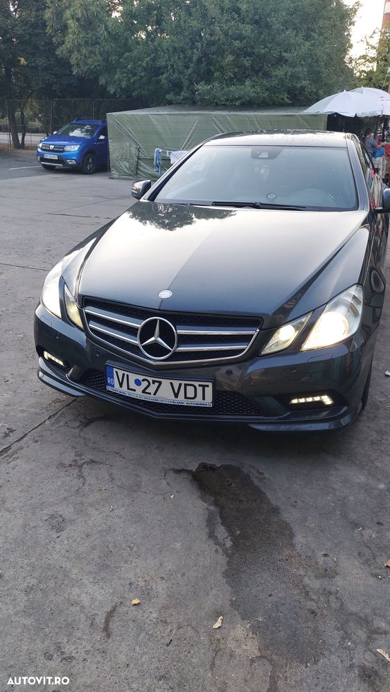 Mercedes-Benz E - 25