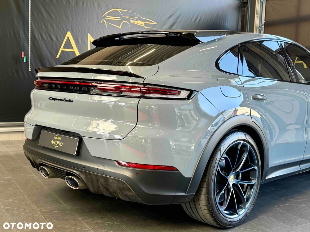 Porsche Cayenne Turbo E-Hybrid PHEV GT - 37