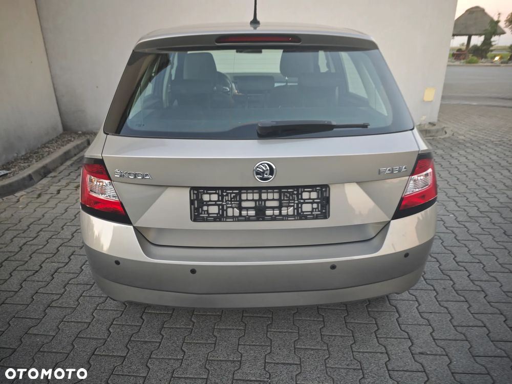 Skoda Fabia - 18