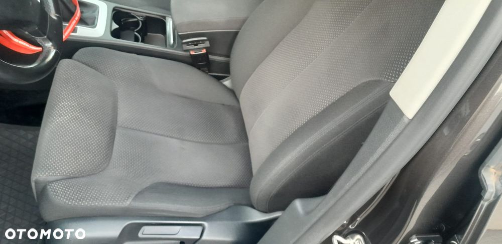 Volkswagen Passat 2.0 TDI Comfortline - 18