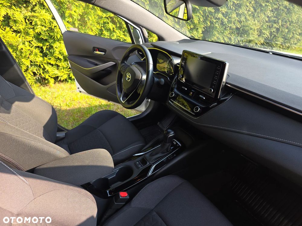 Toyota Corolla 1.8 Hybrid Comfort - 6