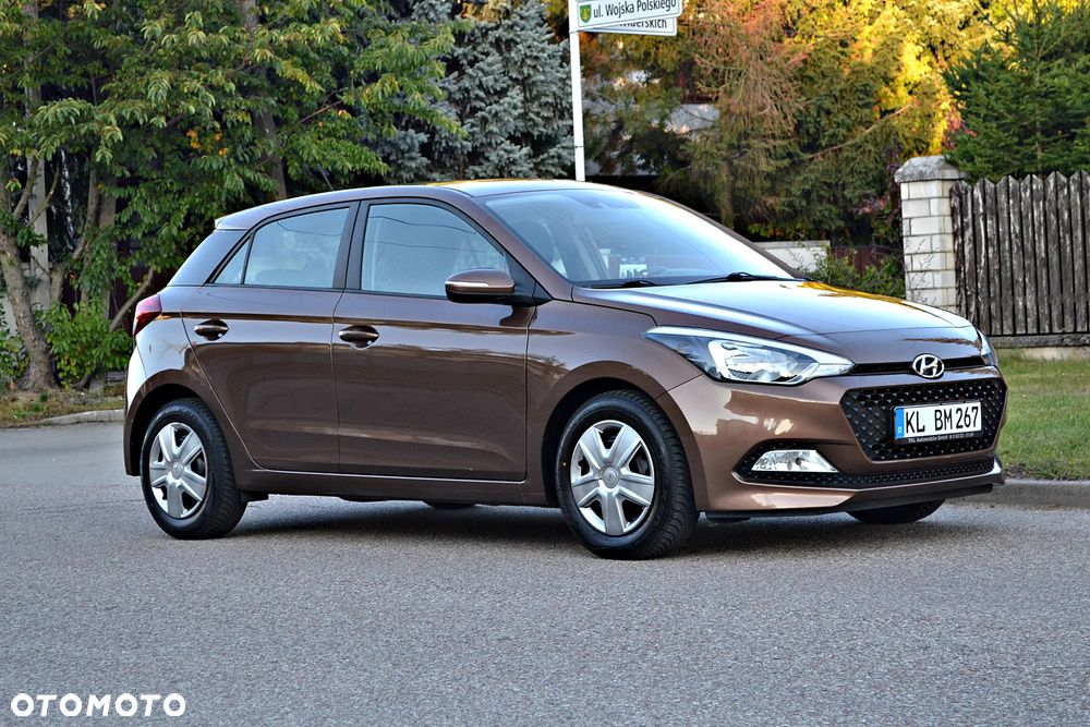 Hyundai i20 1.2 Trend - 16