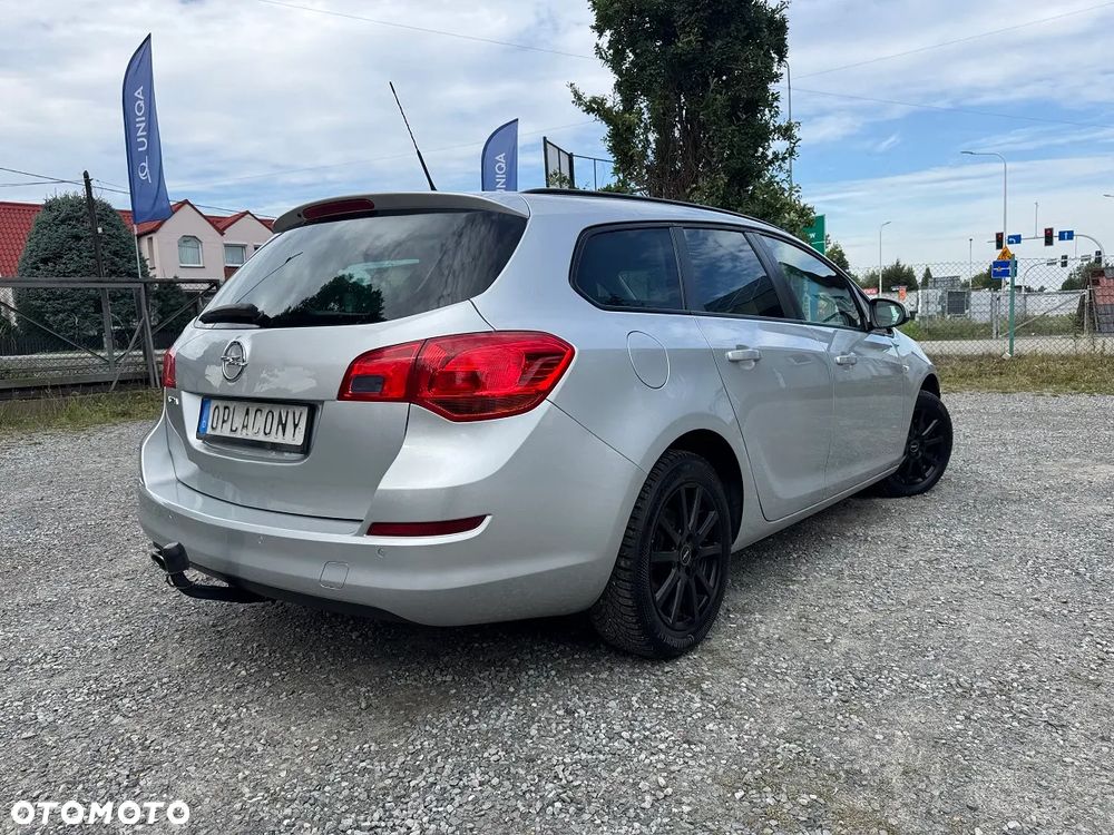 Opel Astra - 10