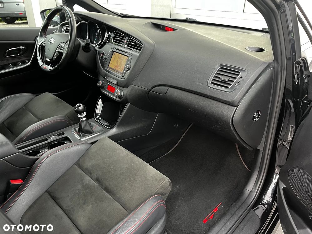 Kia Ceed Cee'd 1.6 T-GDI GT - 16