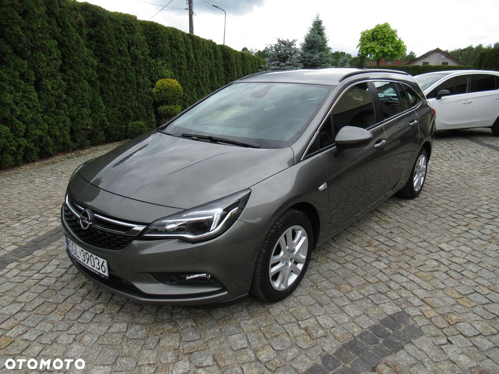 Opel Astra 1.4 Turbo Innovation - 9