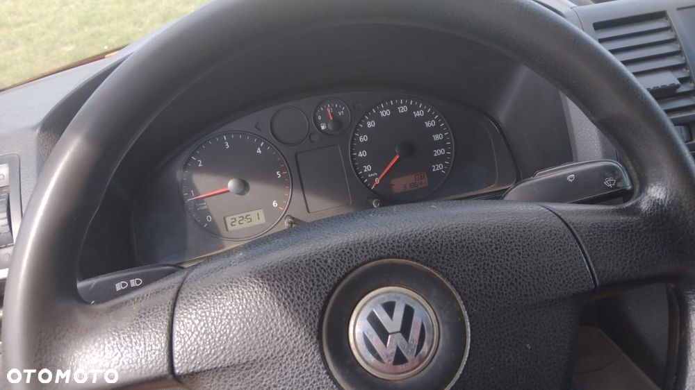 Volkswagen Transporter - 7