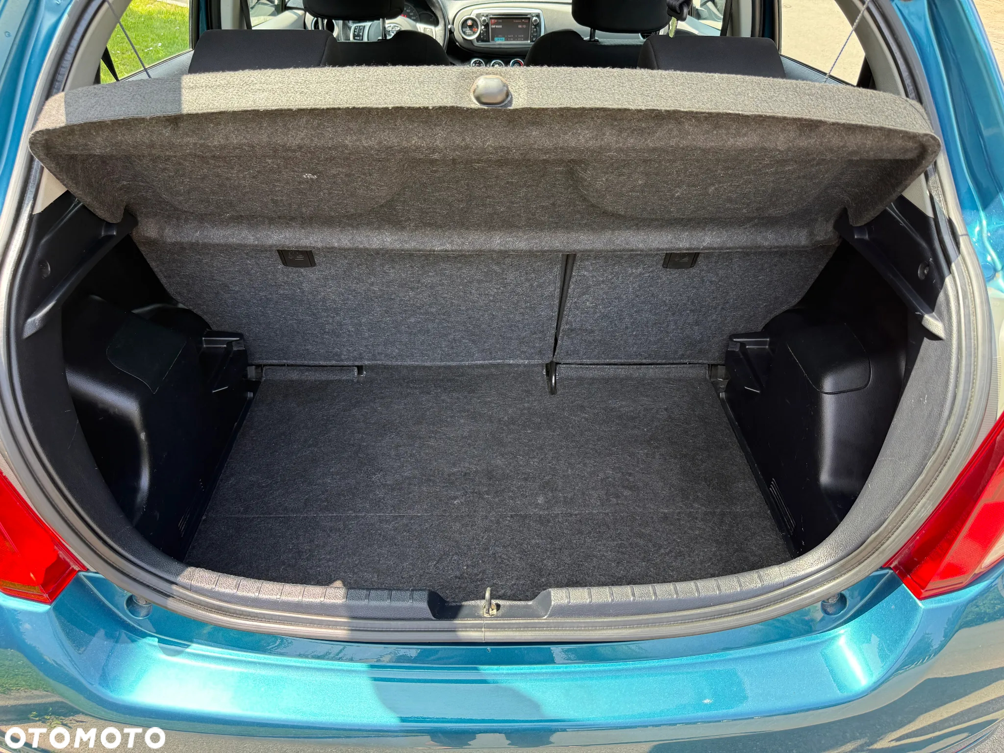 Toyota Yaris 1.0 Life - 12