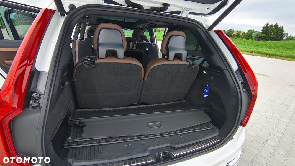 Volvo XC 90 - 33