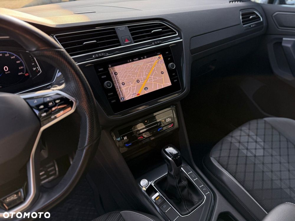 Volkswagen Tiguan - 19