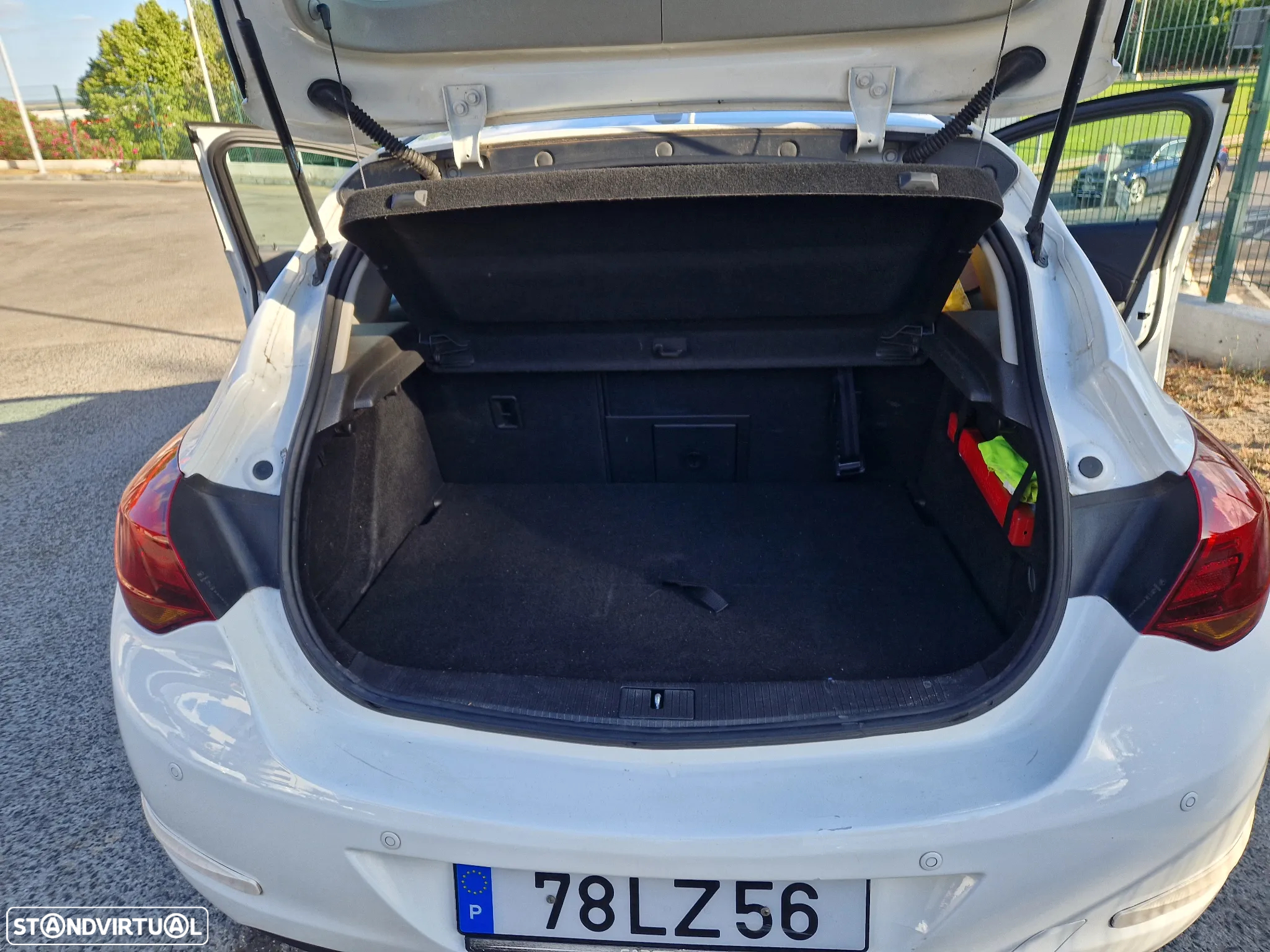 Opel Astra 1.3 CDTi Cosmo Start/Stop - 6