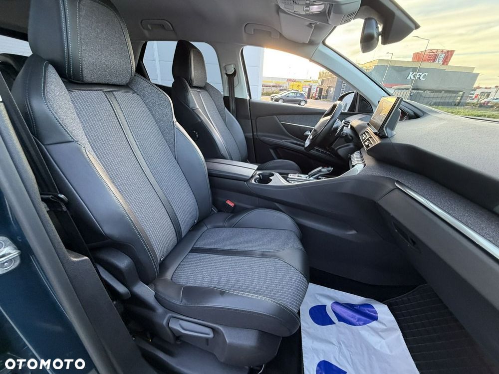 Peugeot 3008 BlueHDi 130 Stop & Start EAT8 Allure Pack - 36