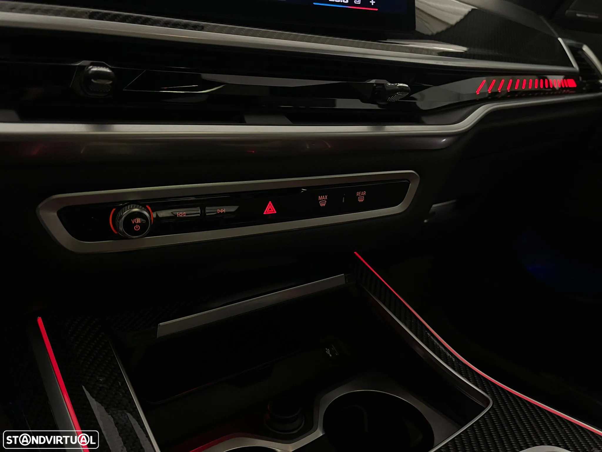 BMW X7 M M60i - 41