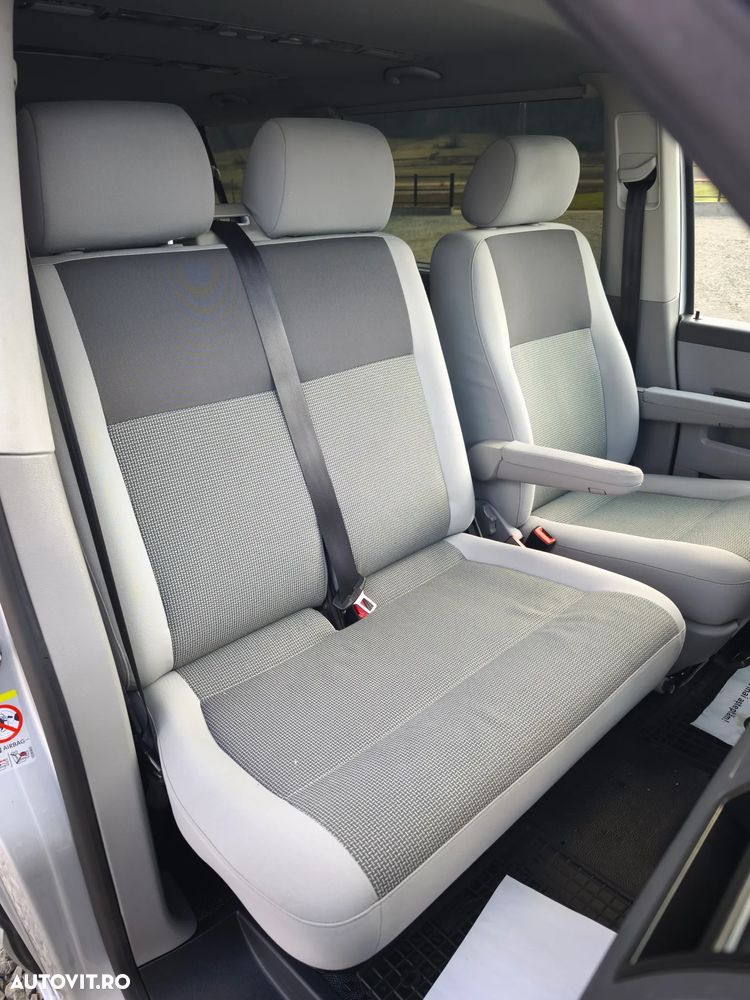 Volkswagen Caravelle - 18