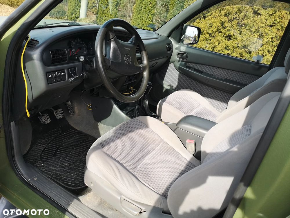 Mazda Seria B 2500 2.5 TD SDX - 14