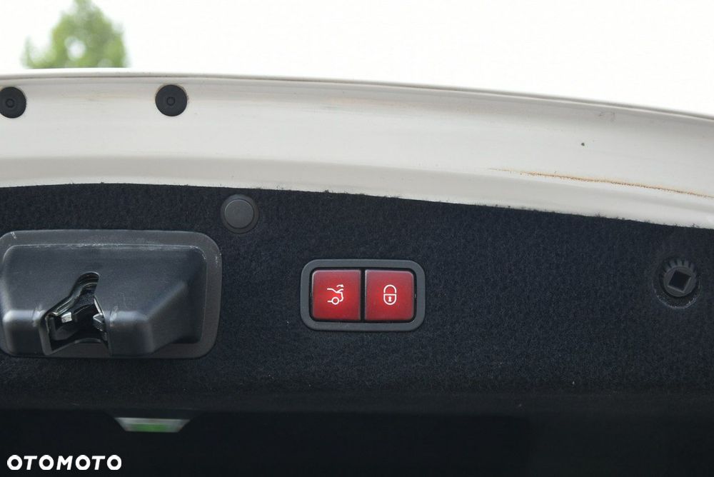 Mercedes-Benz Klasa S - 36