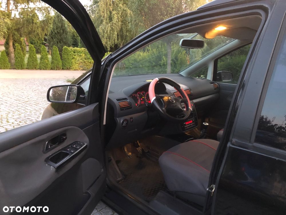 Seat Alhambra 2.0 Reference - 12