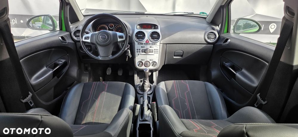 Opel Corsa 1.4 16V 150 Jahre - 8