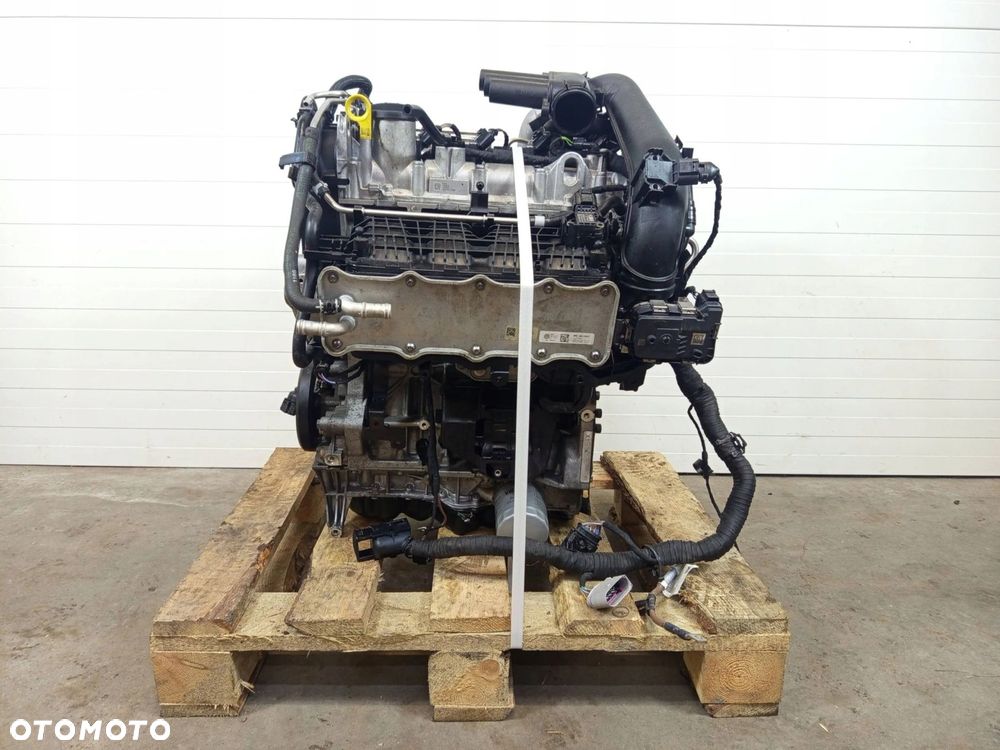 SILNIK KOMPLETNY DGE DGEA SEAT LEON IV 4 1.4 eTSI GOLF VIII A3 8Y HYBRYDA - 9