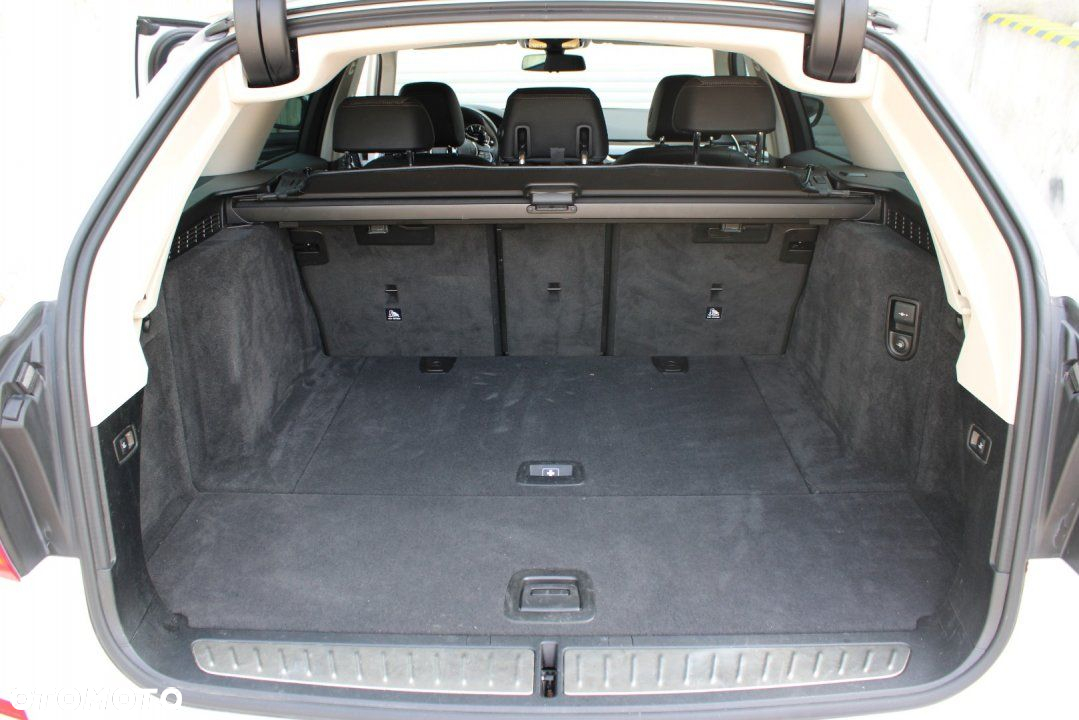 BMW Seria 5 - 28