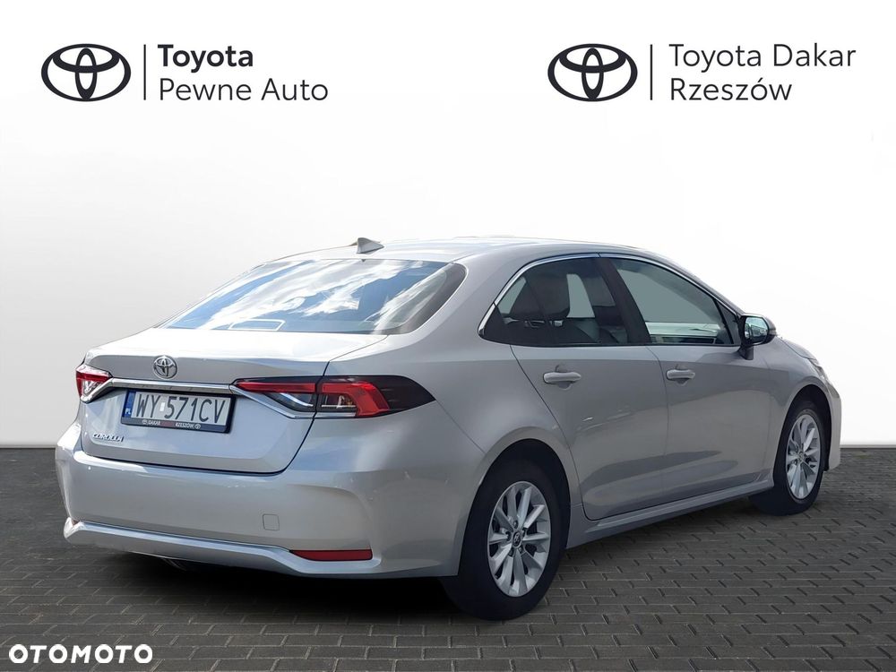 Toyota Corolla - 5