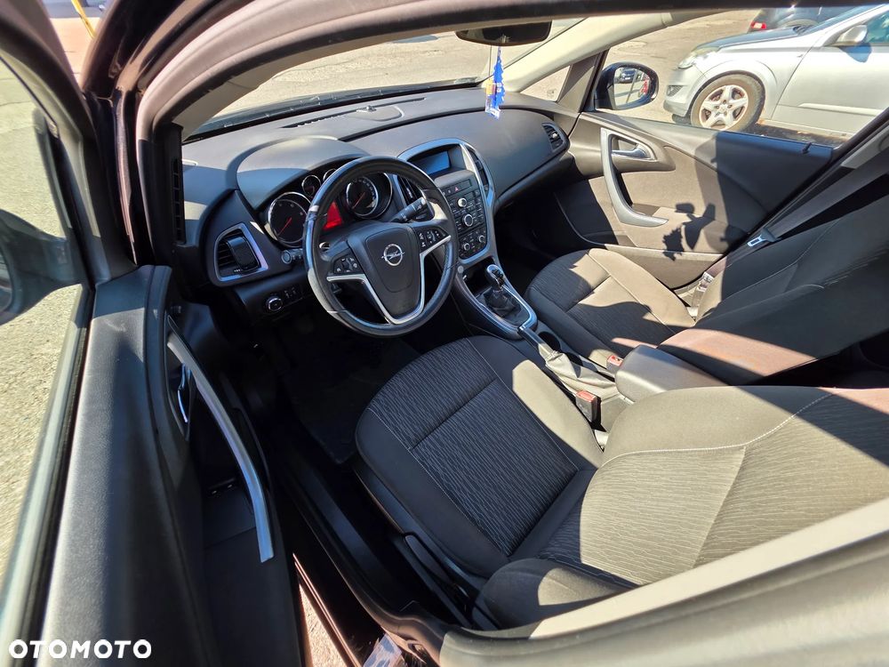 Opel Astra 1.7 CDTI Essentia - 18