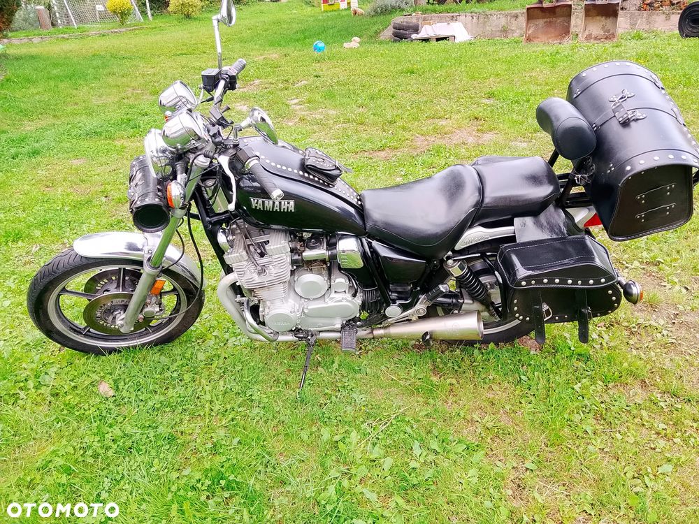 Yamaha Maxim - 1