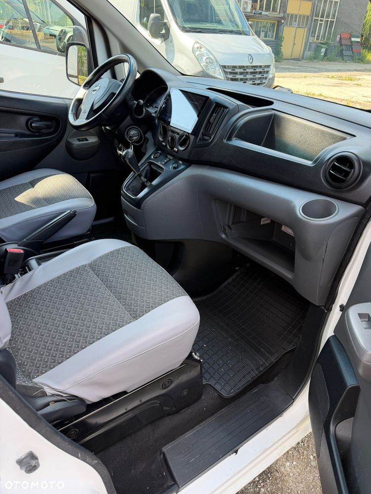 Nissan NV200 - 9