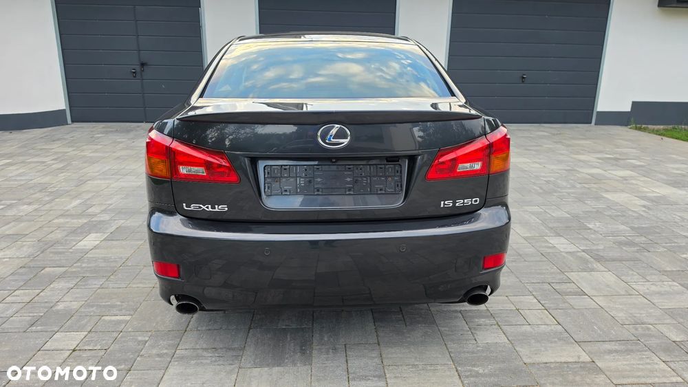 Lexus IS 250 Elegance - 9