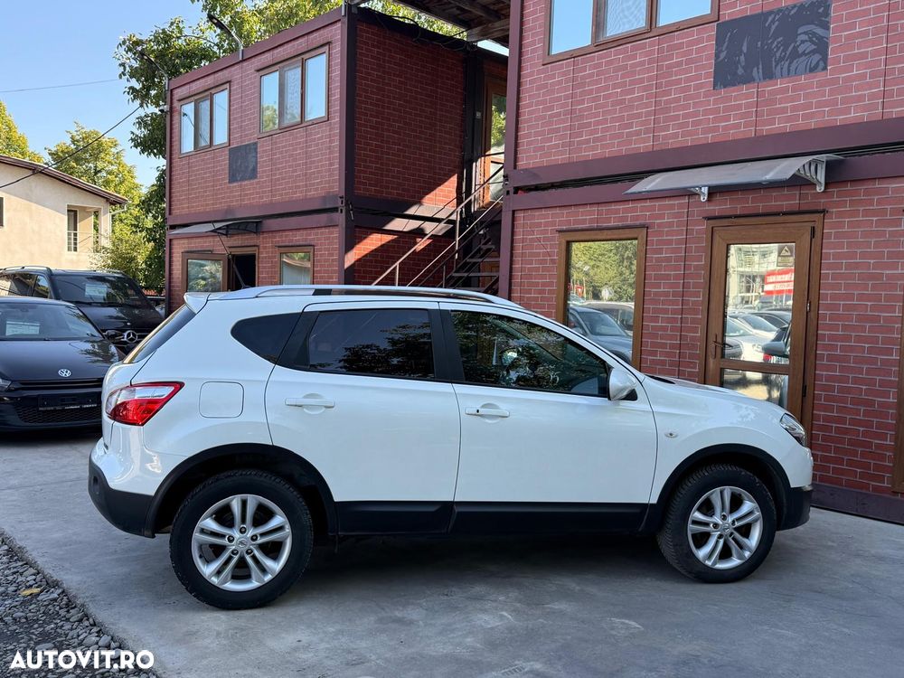 Nissan Qashqai 1.6 DCI TEKNA+ - 25