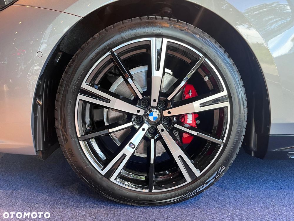 BMW Seria 5 520d xDrive mHEV M Sport - 35