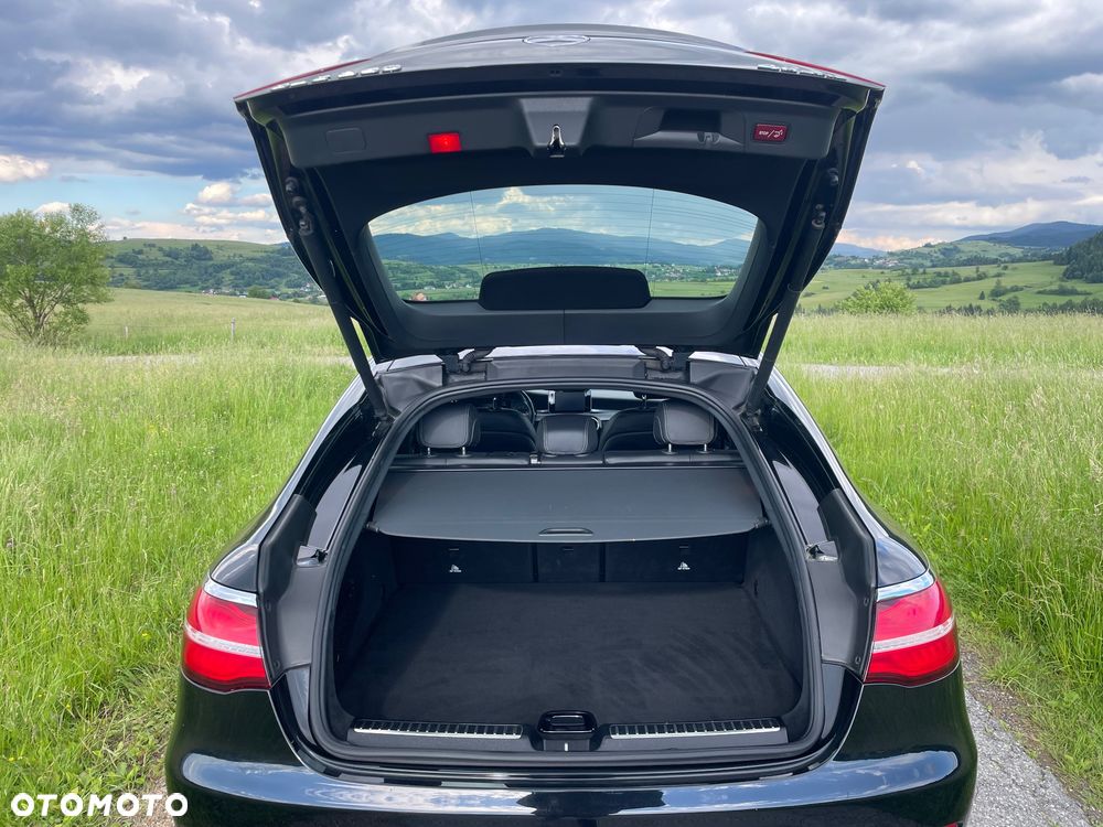 Mercedes-Benz GLC - 9