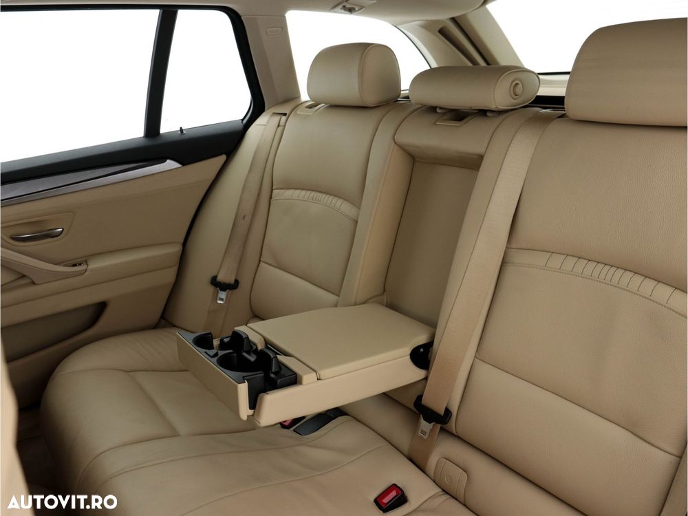 BMW Seria 5 520d Aut. Luxury Line - 21